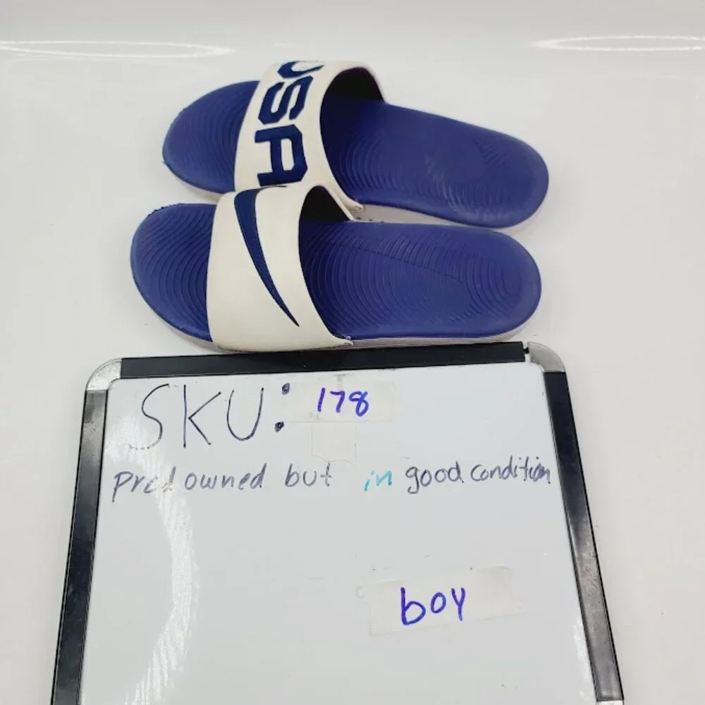 Nike Boy's Blue White Kawa MMXX DB3787-100 Casual Slide Sandal Size US 5‎